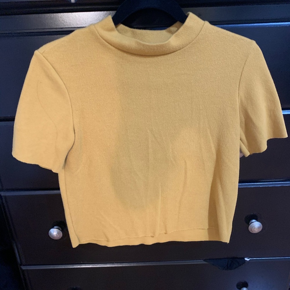 Mock neck Crop Sweater